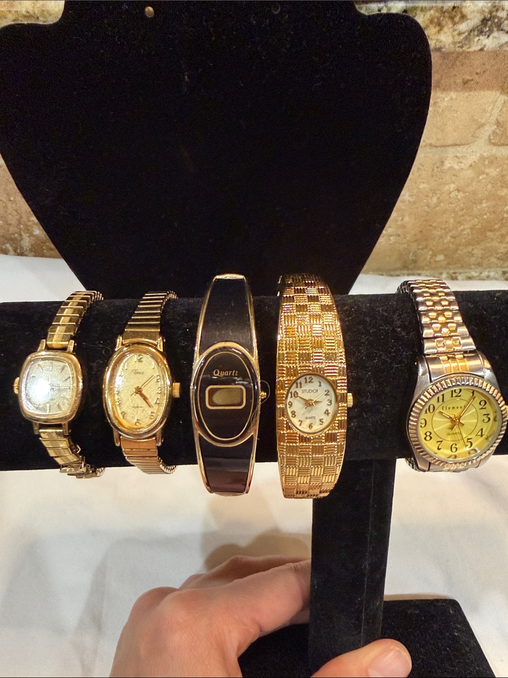Vintage Gold-Tone Women's Quartz Bracelet Watches 5 pieces need battery